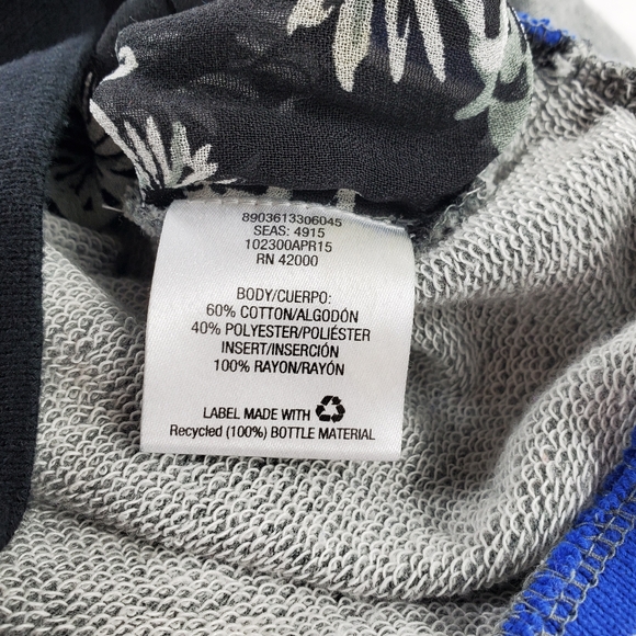 💥Just In💥 Flower Sweater Girls Medium - Picture 8 of 8